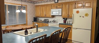 Charming, well-loved 3-bedroom home with WiFi in Crystal Falls