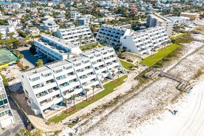 Exterior - Aegean 214 Gorgeous 2 bed/2 bath (Destin)