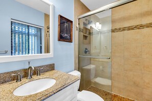 Villa, Multiple Beds, Kitchen, Golf View (490 Plantation Club Villas) | Bathroom | Towels - 490 Plantation Club Villas at The Sea Pines Resort (Hilton Head Island)