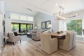 Interior - 563 Ocean Course at The Sea Pines Resort (Hilton Head Island)