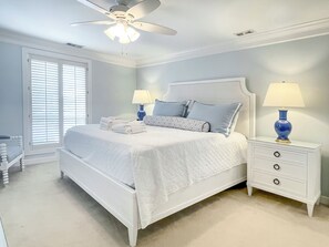 1 bedroom, individually decorated, individually furnished, bed sheets - 832 Ketch Court at The Sea Pines Resort (Hilton Head Island)