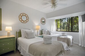 3 habitaciones, decoración personalizada y muebles diferentes 