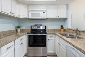 Coffee/tea maker, dining tables