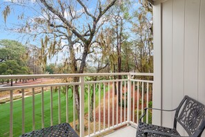 Vila, várias camas, cozinha, vista para o campo de golfe (532 Plantation Club Villas) | Área da propriedade