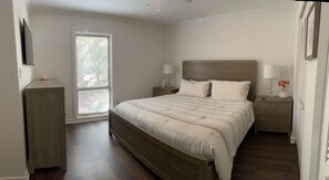 Villa, Mehrere Betten, Küche, Gartenblick (840 Ketch Court) | 3 Schlafzimmer, individuell dekoriert, individuell eingerichtet