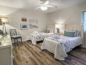 빌라, 침대(여러 개), 주방, 골프장 전망 (530 Plantation Club Villas) | 2 개의 침실, 각각 다른 스타일의 인테리어, 각각 다르게 가구 비치, 침대 시트