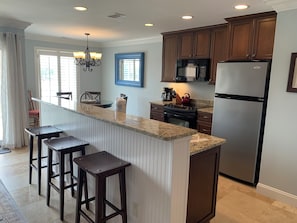 Villa, letti multipli, cucina, vista giardino (841 Ketch Court) | Cucina privata | Macchina per tè/caffè