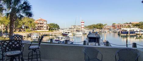 Villa, Mehrere Betten, Küche (1020 Caravel Court) | Ausblick vom Zimmer