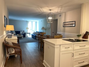 Villa, Birden Çok Yatak, Mutfak, Bahçe Manzaralı (880 Ketch Court) | İç mekân