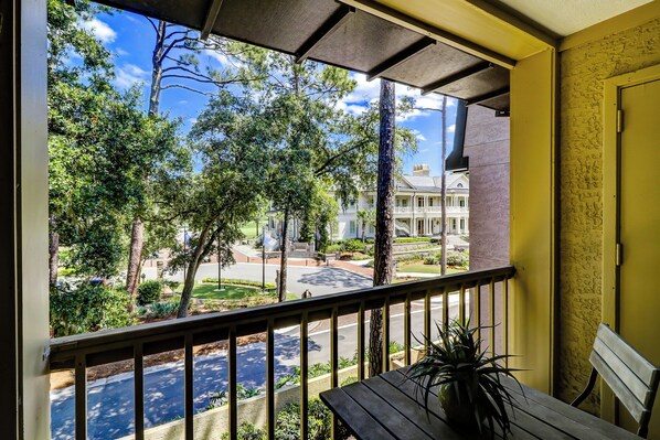 Villa, 1 King Bed with Sofa bed, Kitchen, Garden View (920 Cutter Court) | Property grounds