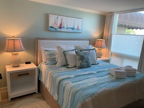 Villa, 1 kingsize bed met slaapbank, keuken (1021 Caravel Court) | 1 slaapkamer, individueel gedecoreerd, individueel gemeubileerd