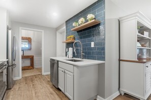 Villa, Multiple Beds, Kitchen, Garden View (1087 Lighthouse I) | Private kitchen