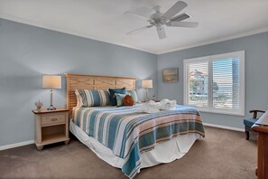 2 bedrooms, individually decorated, individually furnished, bed sheets - 1017 Caravel Court at The Sea Pines Resort (Hilton Head Island)