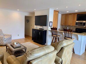 Villa, Multiple Beds, Kitchen (949 Cutter Court) | Living area | 42-inch flat-screen TV with digital channels - 949 Cutter Court at The Sea Pines Resort (Hilton Head Island)