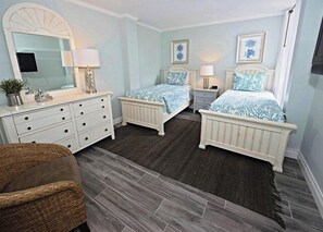 Villa, plusieurs lits, cuisine, vue jardin (904 Cutter Court)
