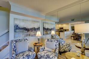 Villa, Multiple Beds, Kitchen (938 Cutter Court) | Living area | 42-inch flat-screen TV with digital channels - 938 Cutter Court at The Sea Pines Resort (Hilton Head Island)