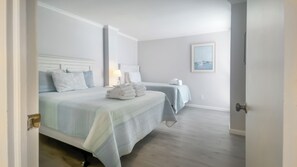 Villa, varias camas, cocina (1034 Caravel Court) | 2 habitaciones, decoración personalizada y muebles diferentes 