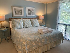 3 bedrooms, individually decorated, individually furnished, bed sheets