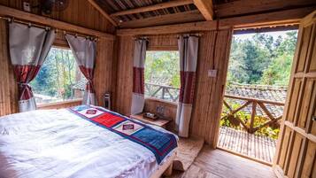 Superior Double Room, Garden View | 1 bedroom, free WiFi