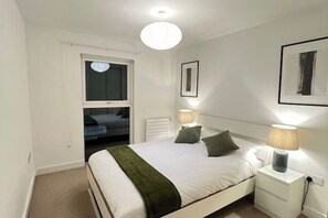 1 Schlafzimmer, Bügeleisen/Bügelbrett, WLAN, Bettwäsche