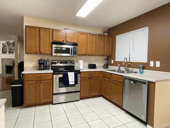 Microwave, oven, stovetop, dishwasher