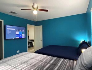 4 habitaciones, tabla de planchar con plancha y wifi gratis