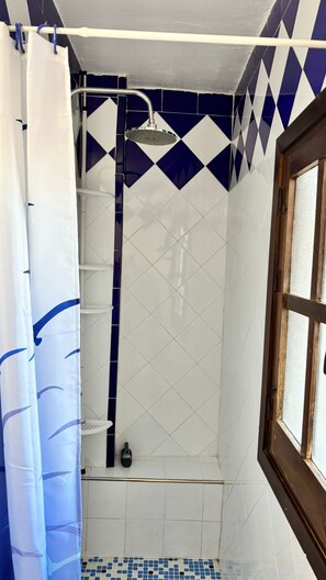 Håndklæder, Sæbe, Toiletpapir