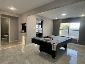 Spielezimmer