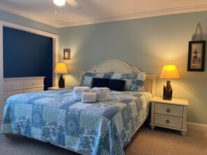 빌라, 침대(여러 개), 주방 (1264 Harbour Town Club) | 4 개의 침실, 각각 다른 스타일의 인테리어, 각각 다르게 가구 비치, 침대 시트