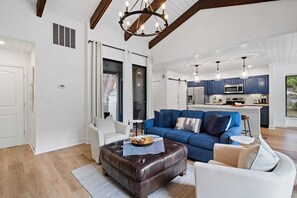 Villa, Multiple Beds, Kitchen (1590 Lagoon Villas) | Living area