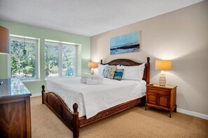 Villa, Multiple Beds, Kitchen (1722 Bluff Villas) | 3 bedrooms, individually decorated, individually furnished, bed sheets