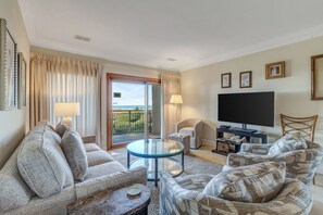 Villa, Multiple Beds, Kitchen (1868 Beachside Tennis) | Living area | 42-inch flat-screen TV with digital channels - 1868 Beachside Tennis at The Sea Pines Resort (Hilton Head Island)