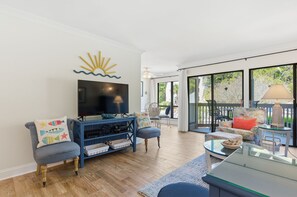 Villa, Multiple Beds, Kitchen, Pool View (2410 Lighthouse Tennis) | Living area