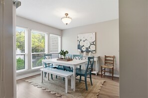 Villa, Multiple Beds, Kitchen (2385 Lighthouse Tennis) | Dining