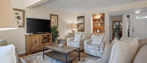 Villa, Multiple Beds, Kitchen (2447 Inland Harbour) | Living area | 42-inch flat-screen TV with digital channels