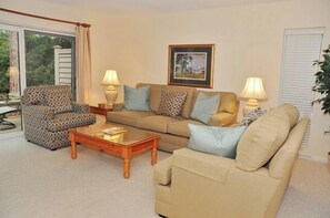 Villa, Multiple Beds, Kitchen, Garden View (2286 Heritage Villas) | Living area | 42-inch flat-screen TV with digital channels