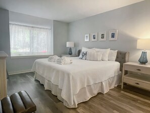 Villa, Multiple Beds, Kitchen, Garden View (2339 Racquet Club) | 2 bedrooms, individually decorated, individually furnished, bed sheets - 2339 Racquet Club at The Sea Pines Resort (Hilton Head Island)