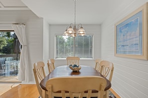Villa, 1 King Bed with Sofa bed, Kitchen, Garden View (2370 Racquet Club) | Dining