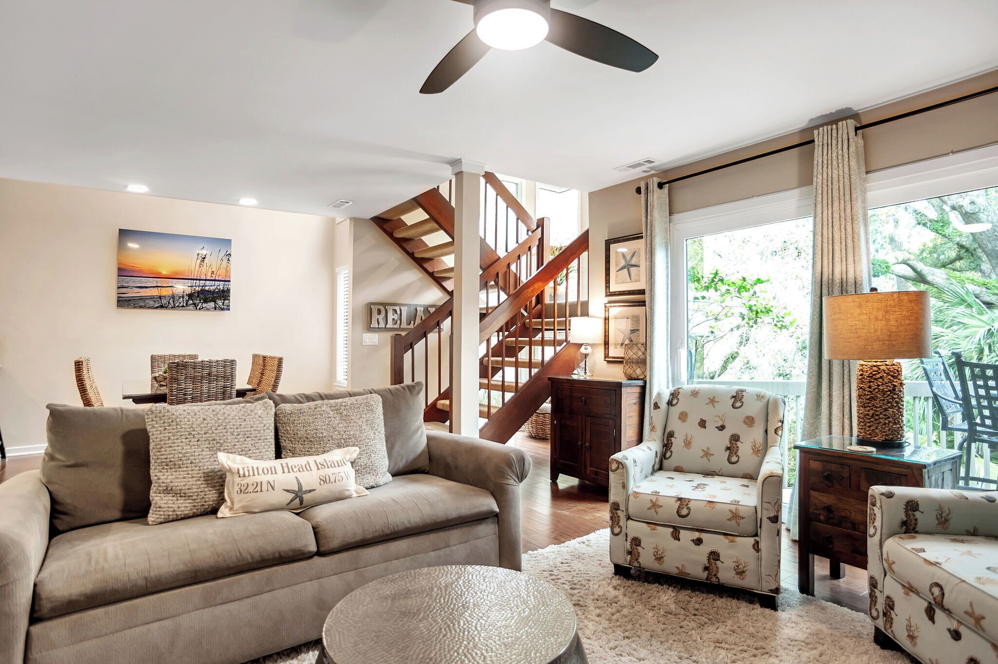 Villa, plusieurs lits, cuisine (2455 Inland Harbour) | Coin séjour | Télévision à écran plat de 42 pouces avec chaînes numériques