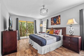 4 Schlafzimmer, Reisekinderbett, WLAN, Bettwäsche