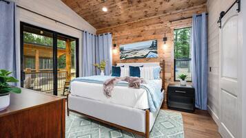 7 Schlafzimmer, Reisekinderbett, kostenloses WLAN, Bettwäsche