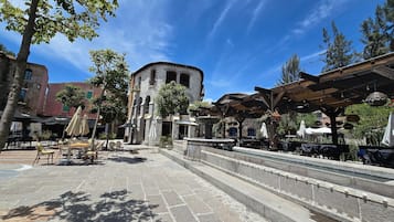Suite Exclusive | Restauration extérieure