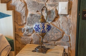 Exclusive Suite | Interior detail - Suite Leonardo (Val'Quirico)