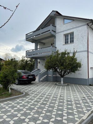Exterior - Elodi’s Villa (Fushkruje)