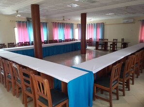 Meeting facility - HOTEL AYELAWADJE 2 (Cotonou)