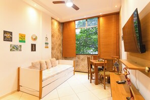 Apartment | Living area | TV - SUH Copacabana 54 Cozy Beach (Rio de Janeiro)
