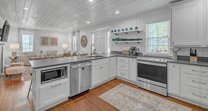 NEW! Bungalow off Floyd St in the heart of Covington