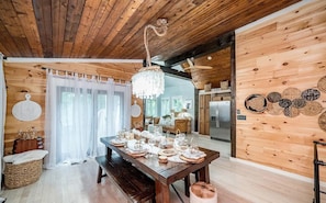 Dining - Beautiful home with water view in Smith Mountain Lake (Moneta)