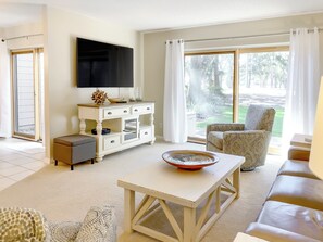 42-inch flat-screen TV with digital channels - 2278 Heritage Villas at The Sea Pines Resort (Hilton Head Island)