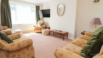 Cottage | Living area